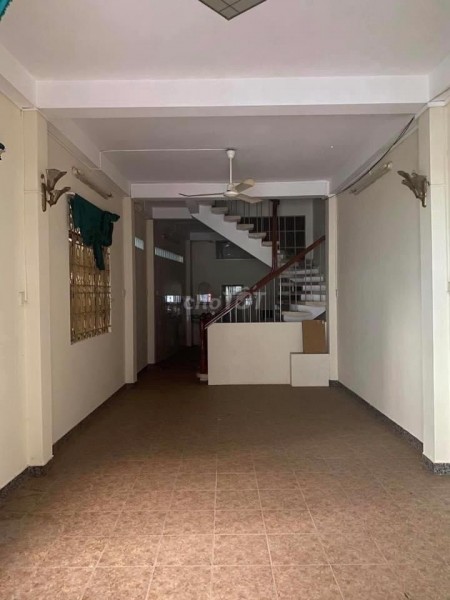 Đường số 7 Lâm Văn Bền, Quận 7 cần cho thuê nhà rộng 176m2, 2 tầng, giá 14 triệu/tháng