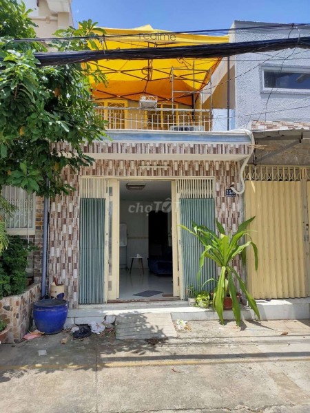 Nhà nguyên căn mặt tiền cho thuê tại 15A, Đường Bình Đức, Phường 15, Quận 8, giá cho thuê 5,5 triệu/tháng