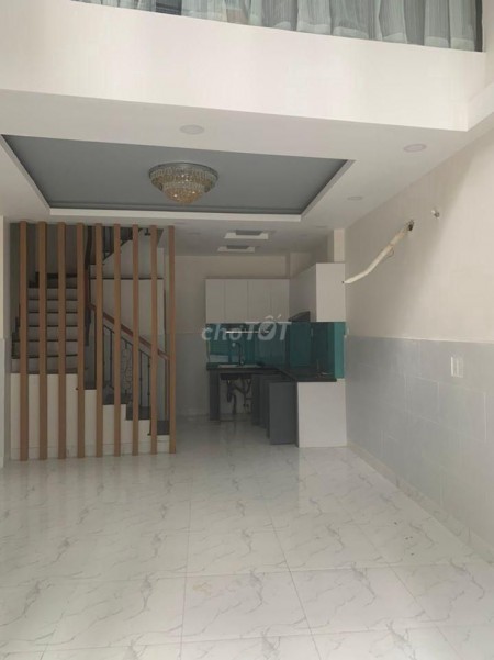 Nhà nguyên căn nhà mới hẻm đường Cao Thắng cho thuê giá rẻ giá hổ trợ mùa dịch. 4 x 14m2 giá cho thuê 15 triệu