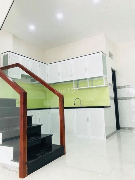 Cho thuê nhà rộng 253m2, giá 15 triệu/tháng. Hẻm an ninh đường số 62, Quận 7