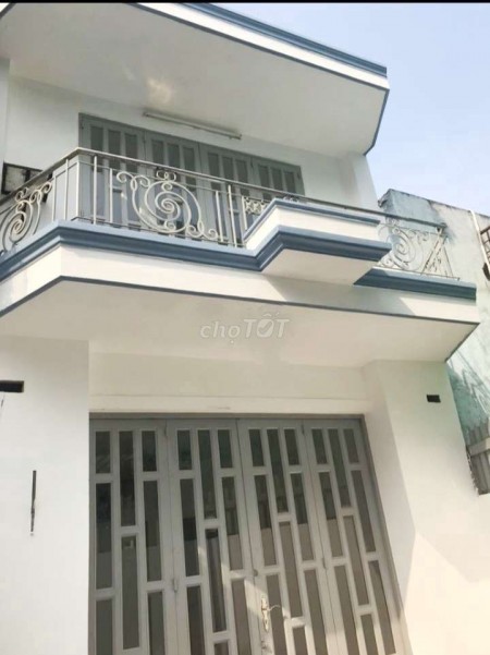 Cho thuê nhà nguyên căn tại Lê Đức Thọ Phường 16 Quận Gò Vấp. 1 lầu 3 phòng lớn, 75m2.