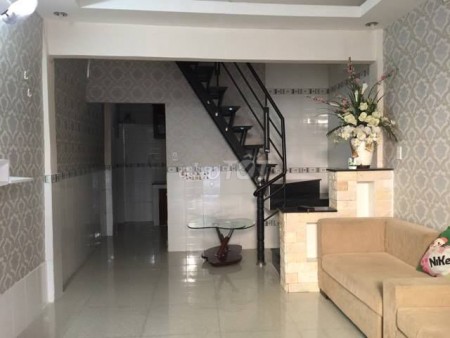 Cho thuê nhà nguyên căn trong hẻm 3m tại Đường Nguyễn Đình Chính, Phường 15, Quận Phú Nhuận