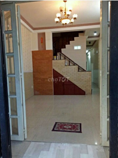 Cần cho thuê nhà rộng 68m2, 1 trệt, 1 lầu, giá 9 triệu/tháng, đường số 12, Quận Thủ Đức