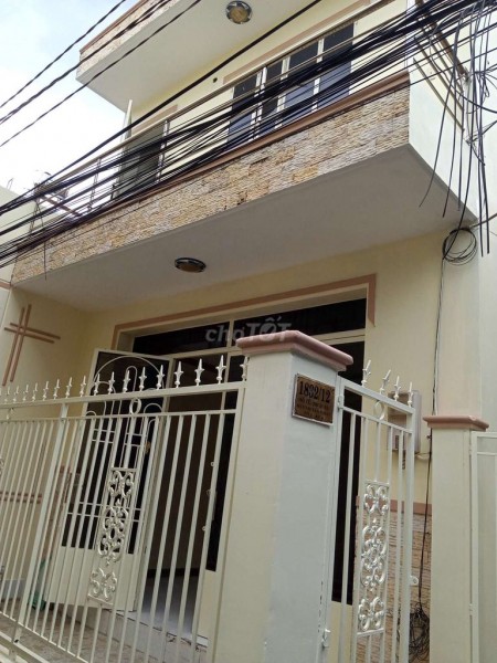 Nhà cho thuê nguyên căn 2 phòng ngủ, 1 trệt, 1 lầu tại Huỳnh Tấn Phát, Thị trấn Nhà Bè, Huyện Nhà Bè