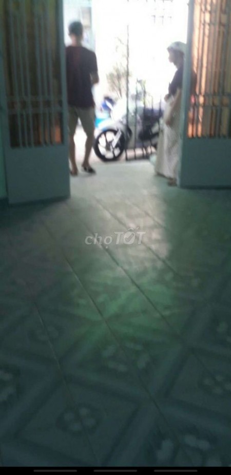 Chủ nhà cho thuê nguyên căn rộng 48m2, có gác gỗ, ddc 83/10 Dương Văn Dương, giá 5.5 triệu/tháng
