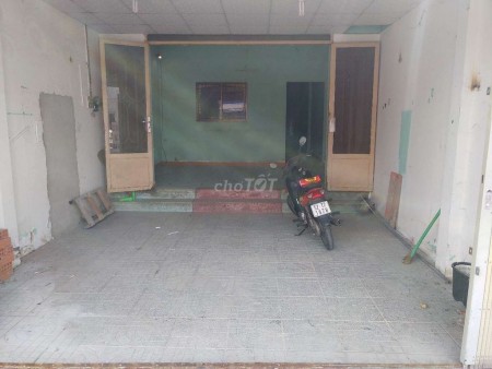 Cho thuê nguyên căn huyện Hóc Môn, rộng 115m2, giá 18 triệu/tháng, lh 0974319880