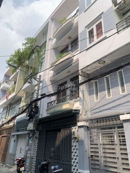 Nhà cho thuê nguyên căn hẻm xe hơi ngay đường Đào Duy Anh Phường 9 Quận Phú Nhuận. 19 triệu/tháng