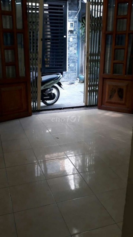Cho thuê nhà mới chính chủ 52m2, 1 trệt, 1 lầu Quận Tân Bình, giá 7.5 triệu/tháng, lh 0921178042