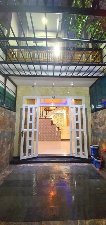 Có nhà chính chủ rộng 84m2, 3 tầng, có sân thượng, hẻm 160/3C Bùi Đình Túy, Bình Thạnh, giá 13.5 triệu/tháng