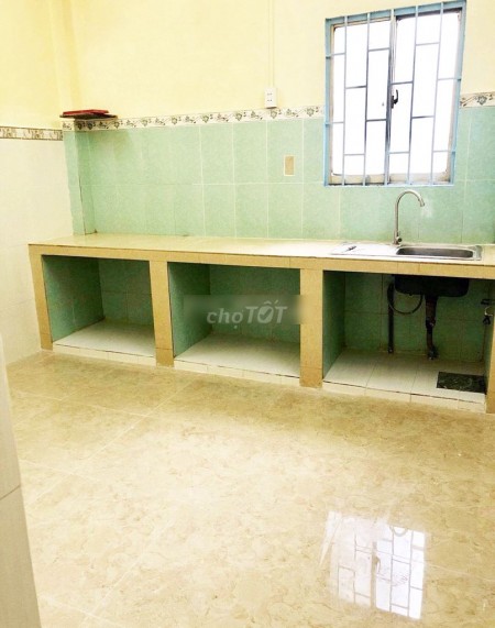 Hẻm Lãnh Binh Thăng, Quận 11 cần cho thuê nguyên căn 35m2, 3 tầng, giá 12 triệu/tháng