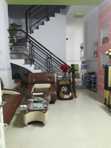 Cho thuê nhà nguyên căn 1 trệt 1 lầu tại hẻm 201 Mã Lò Bình Trị Đông A quận Bình Tân