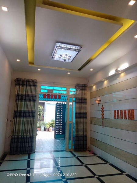 Nhà nguyên căn trong hẻm rộng 8m mới tinh sạch sẽ gần chợ Bình Trị Đông cũ. Diện tích 88m2