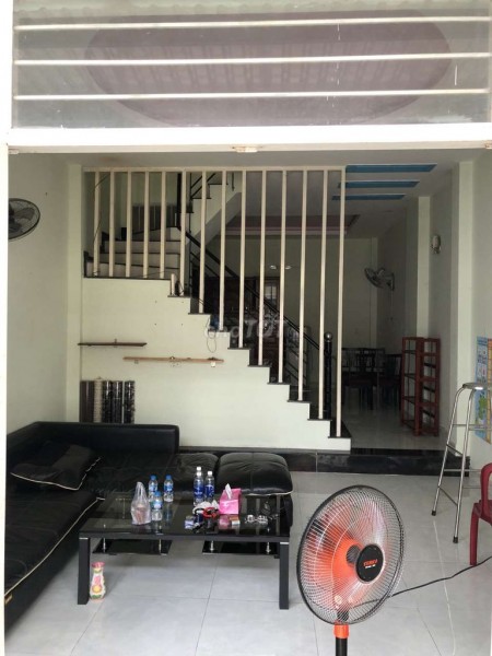 Nhà đẹp như hình 1 lầu cần cho thuê giá rẻ tại Đường Số 6 Phường Long Trường Quận 9. Giá chỉ 7 triệu/tháng