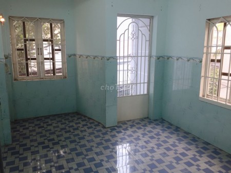 Nhà hẻm rộng 48m2, 2 PN, giá 3.5 triệu/tháng. Hẻm Thới An, Quận 12, LHCC