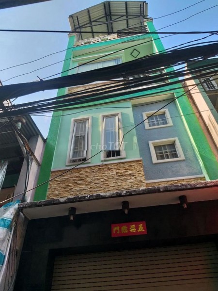 Nhà nguyên căn cần cho thuê nhà 2 lầu 4 phòng ngủ mới tinh gần cầu Hậu Giang Quận 6