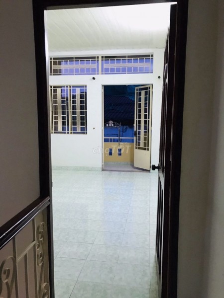 Hẻm xe ô tô tới tận nhà Nguyễn Văn Lượng, Gò Vấp rộng 48m2, 3 tầng, giá 12 triệu/tháng