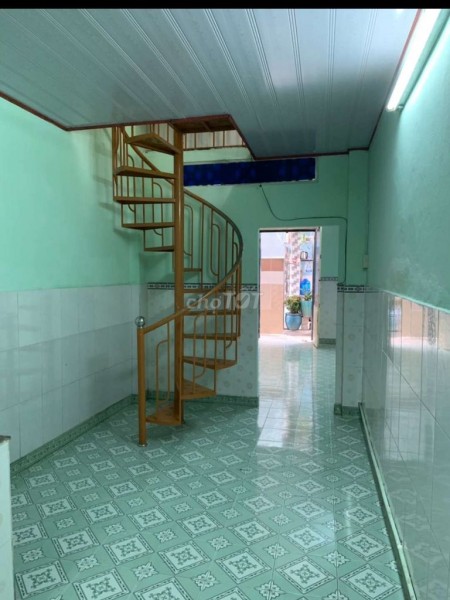Nhà nguyên căn 1 trệt, 1 gác rộng 30m2, giá 7.5 triệu/tháng, hẻm Đinh Bộ Lĩnh, Bình Thạnh, LHCC