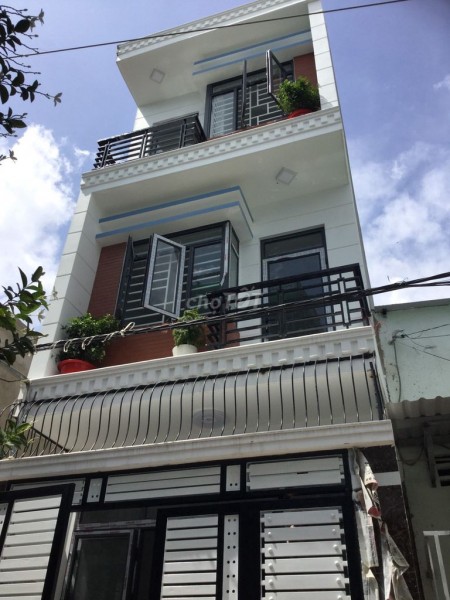 Cho thuê nhà nguyên căn hẻm 184/4 Lê Văn Sỹ Phường 10 Quận Phú Nhuận. Diện tích 4m x 20m