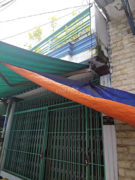 Nhà đẹp cho thuê vào ở ngay không cần sơn sửa lại gần cầu vượt Nguyễn Văn Linh Bình Chánh. Diện tích 70m2