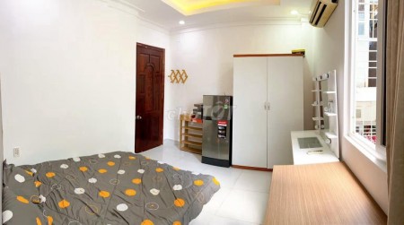 Nhà nguyên căn có thể kinh doanh căn hộ dịch vụ cần cho thuê giá 42 triệu/tháng, dtsd 100m2