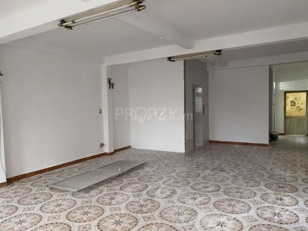 Còn trống căn nhà 510m2, mặt tiền Bình Thới, Quận 11, 6 tầng, cho thuê giá 55 triệu/tháng