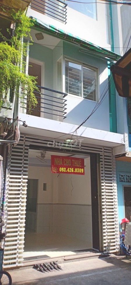 Cho thuê nhà nguyên căn mới hoàn thiện xong tại Nguyễn Trung Ngạn, Phường Bến Nghé, Quận 1