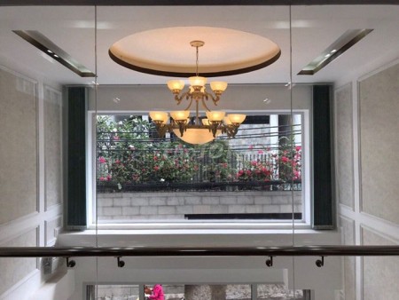 Chủ cho thuê nhà hẻm 199/8 Võ Văn Tần, Quận 3, giá 17 triệu/tháng, dtsd 60m2, 5 tầng