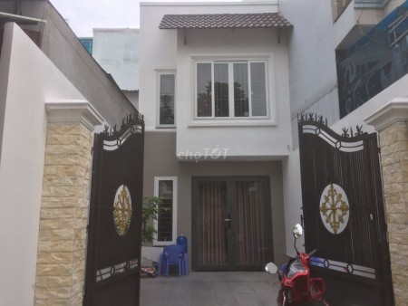 Cho thuê nhà rộng 76m2, giá 10 triệu/tháng. Hẻm Nguyễn Văn Quá, Quận 12, LHCC