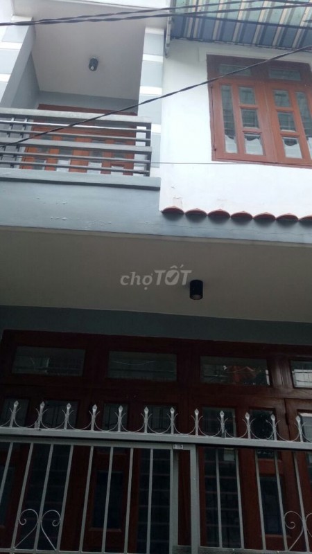 Nhà cho thuê nguyên căn 1 trệt 1 lầu với 2 phòng ngủ giá cho thuê 4,5 triệu/tháng tại Đ. Tân Thới Hiệp 7