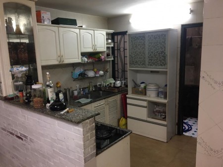 Hẻm 483/4 Lê Văn Sỹ, Quận 3 cần cho thuê giá 16.5 triệu/tháng, 4 PN, có sẵn nội thất, LHCC