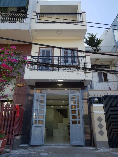 Trống nhà ngày số 153B Ba Đình, Quận 8 chủ cần cho thuê giá 18 triệu/tháng, dtsd 90m2