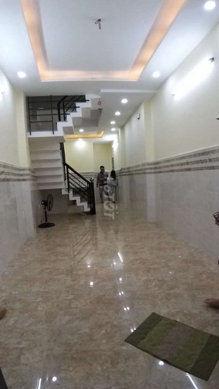 Hẻm xe hơi Bình Trị Đông, Quận Bình Tân cần cho thuê nhà nguyên căn rộng 40m2, giá 6.5 triệu/tháng