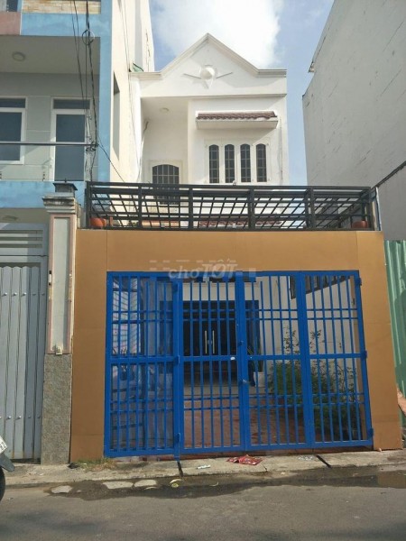 Cho thuê nhà nguyên căn mặt tiền Đường 27 1 trệt 1 lầu, có sân trước rộng 20m2, cách đường Trần Não 50m