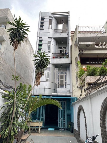 Nhà nguyên căn cần cho thuê tại Lạc Long Quận 6PN, ô tô vào tận nhà, Dtsd 219m2