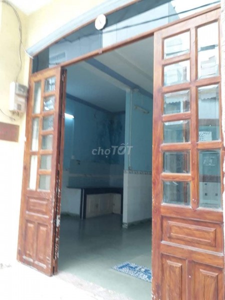 Trống nhà rộng 40m2, hẻm 75/2 Tân Thới Hiệp 20, Quận 12 cho thuê giá rẻ 4.5 triệu/tháng