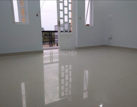 Cho thuê nhà nguyên căn 100m2, 5 phòng ngủ tại Lê Văn Lương, Nhà Bè