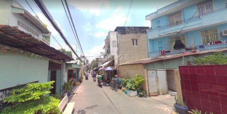 Nhà trong hẻm xe tải Tân Hóa, Quận 11 cần cho thuê giá 10 triệu/tháng, dtsd 130m2