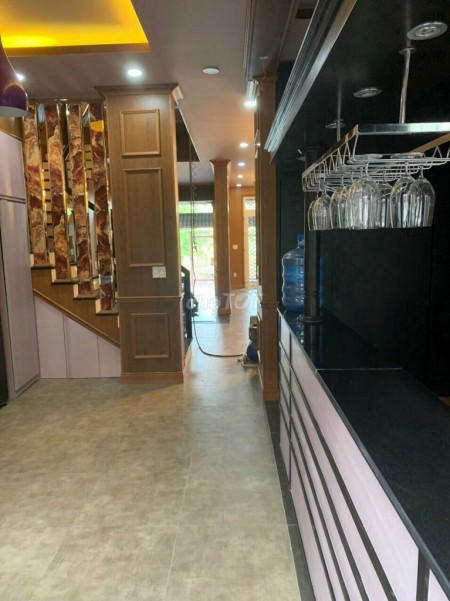 Nhà mới cần cho thuê nguyên căn 100m2 tại 332/5 An Dương Vương Quận 5