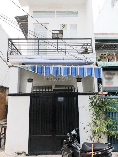 Nhà nguyên căn tại đường Quốc Lộ 13, Hiệp Bình Phước, Thủ Đức, Nhà mới 2 tầng