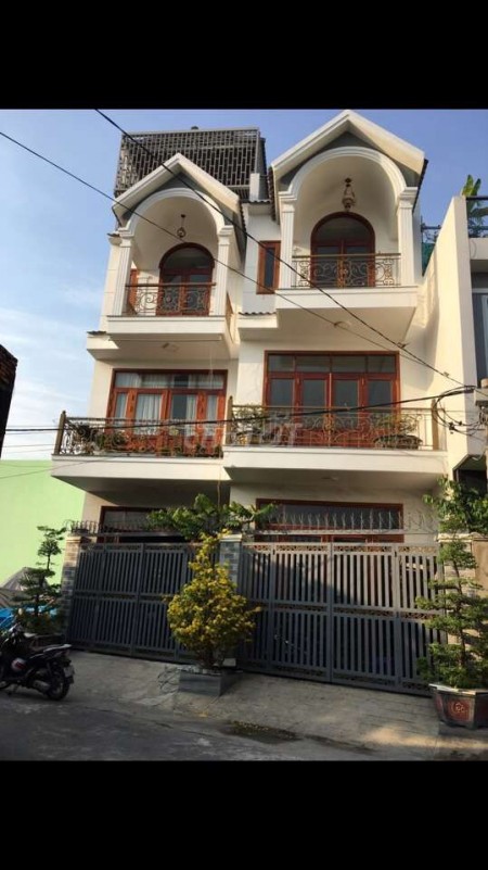 Cho thuê biệt thự sang chảnh vừa mới xây xong mới cáu, nội thất cao cấp tại Tôn Thất Thuyết