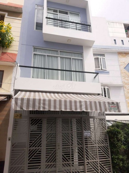 Cho thuê nhà nguyên căn tại Đinh Tiên Hoàng quận Bình Thạnh. Nhà 90m2, 3PN, 2WC