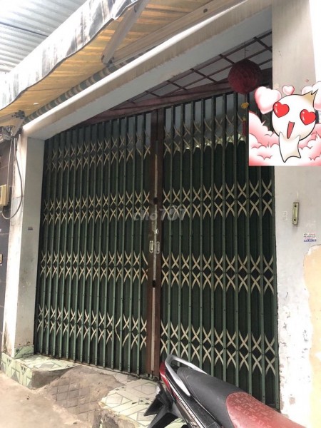 Nhà nguyên căn 4m x 26m cho thuê 13 triệu tại Nguyễn Ngọc Nhựt Tân Phú