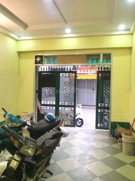 Hẻm xe tải Cô Giang, Quận Phú Nhuận, cho thuê nhà 52m2, 4 tầng, giá 20 triệu/tháng