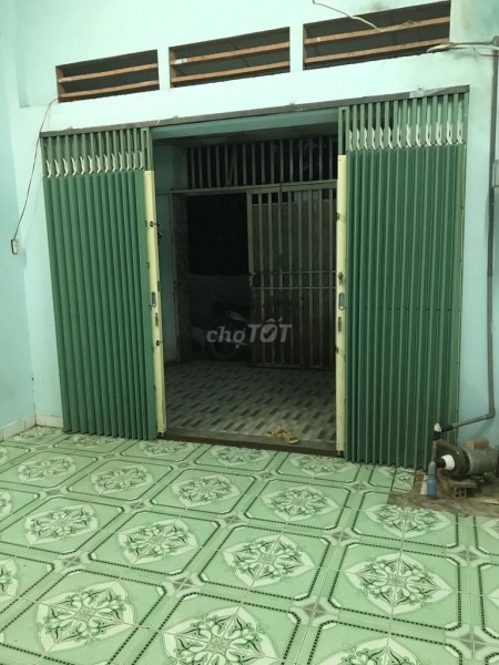 Cho thuê nhà nguyên căn 2 tầng, 100m2, ngay chợ Thới Tứ, xã Thới Tam Thôn, Hóc Môn
