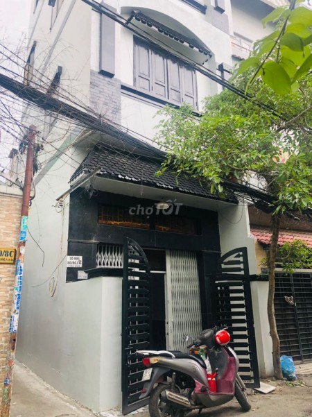 Cho thuê nhà trệt 2 lầu sân thượng tổng dtsd 144m2 tại Tân Hòa Đông Quận 6