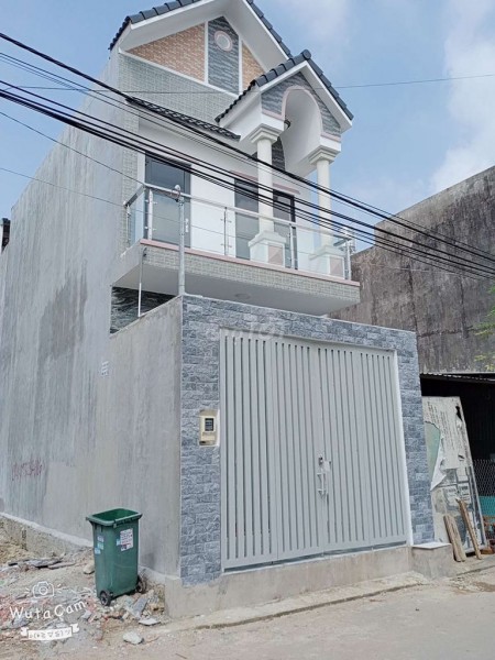 Cho thuê nhà 1 trệt, 1 lầu, 55m2 tại Trường Lưu p. Long Trường Quận 9