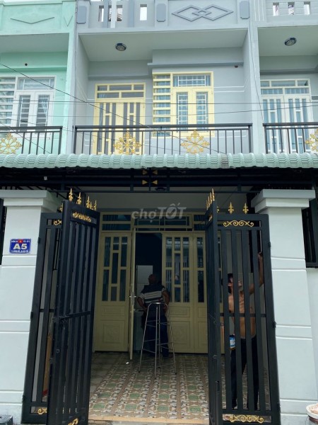 Nhà nguyên căn 4m x 14m, 2 tầng, 2 phòng ngủ, 2 phòng vệ sinh mới tinh Giá cho thuê 3 triệu/tháng