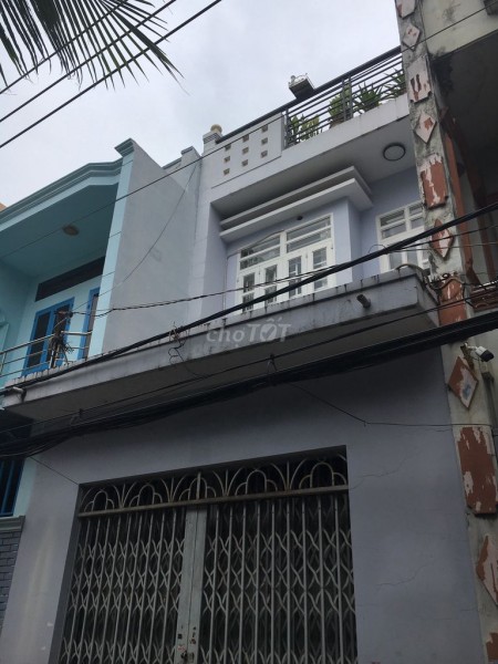 Cho thuê nhà nguyên căn 4m x 12m nở hậu, giá thuê 8 triệu tại đường An Dương Vương Quận 6