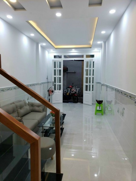 Nguyên căn chính chủ hẻm Phú Thọ Hòa, Tân Phú cần cho thuê giá 8 triệu/tháng, dtsd 36m2