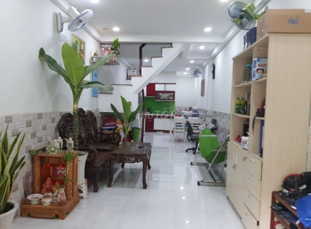 Cho thuê nhà nguyên căn 3m x 15m, 2 tầng, 2Pn, tại đường Nguyễn Văn Quỳ, P. Phú Thuận, Quận 7